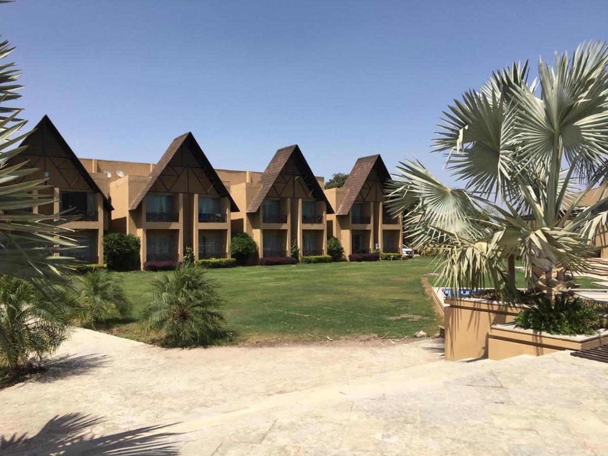 Jagira Ananta Elite , Sasan Gir Hotel Chitrod Exterior photo