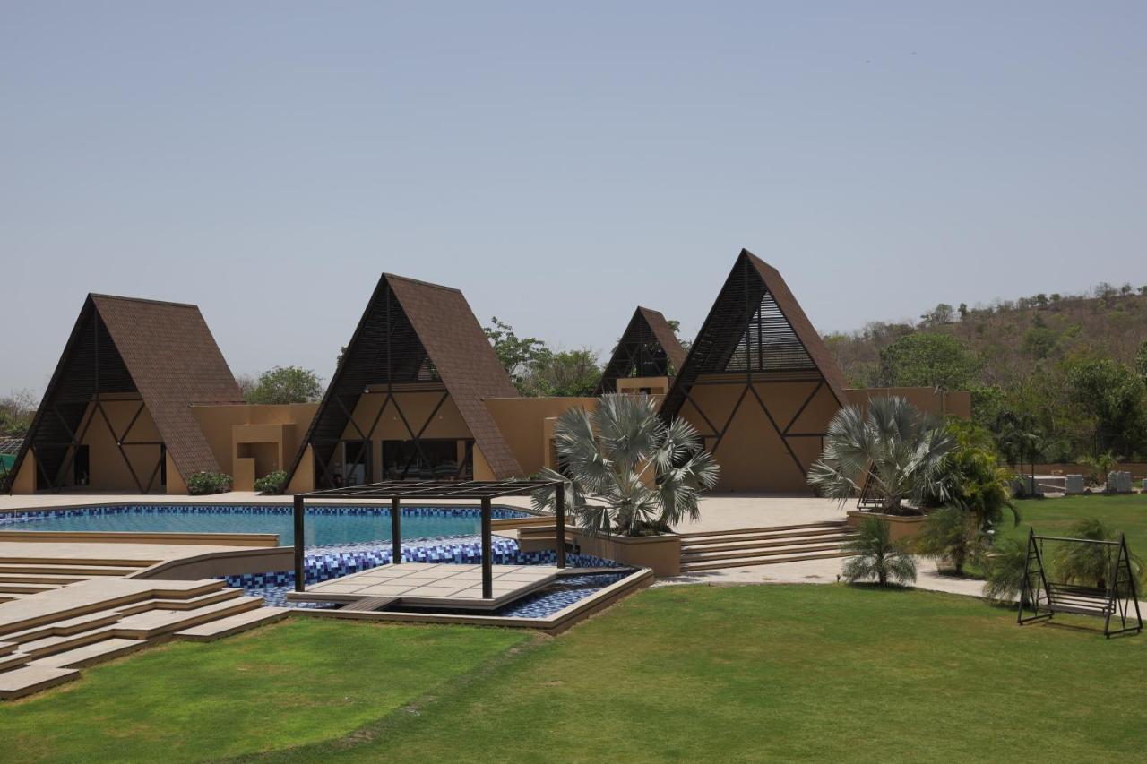 Jagira Ananta Elite , Sasan Gir Hotel Chitrod Exterior photo